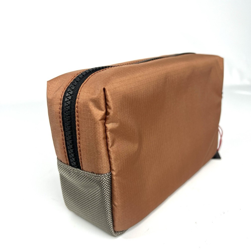 TUMI Travel Kit Medium Accessory Pouch Cider Sand