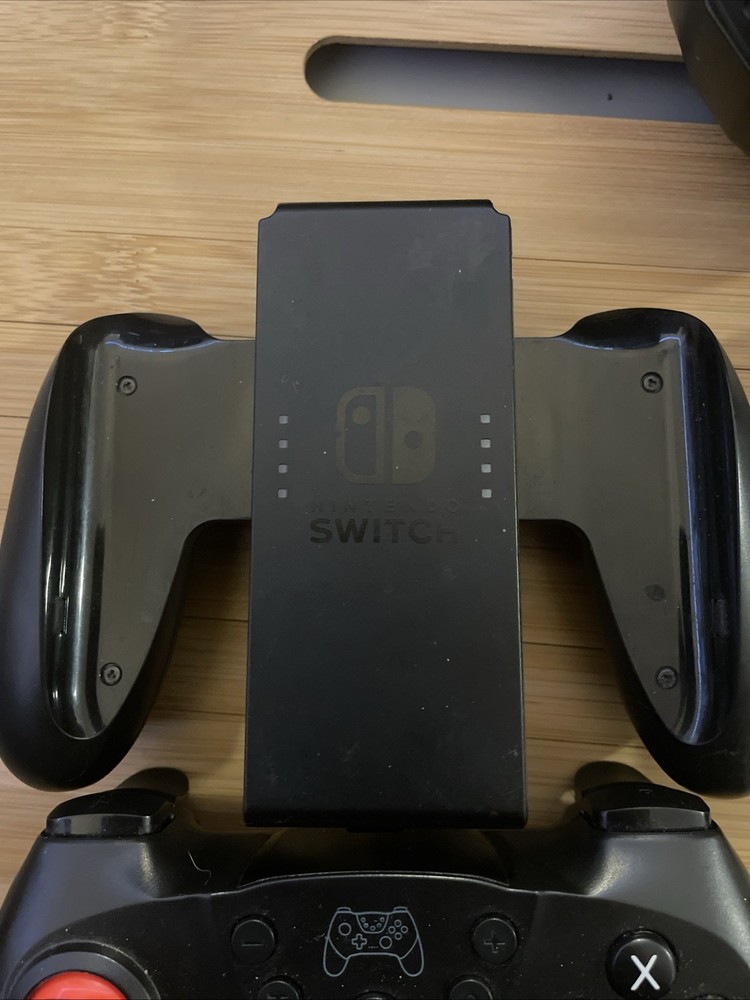 Nintendo Switch Bundle: Splatoon 3 Dock + HORI Split Pad Compact & Accessories