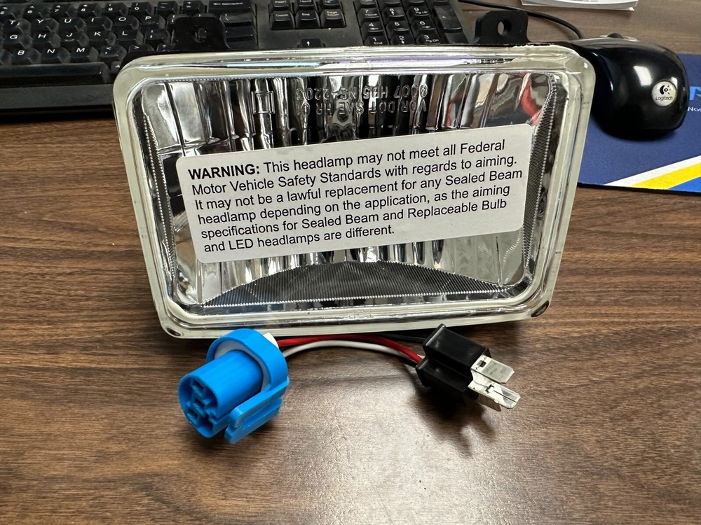 Advanced Tech Low Beam Bulb Housing -- AVC 425-432211