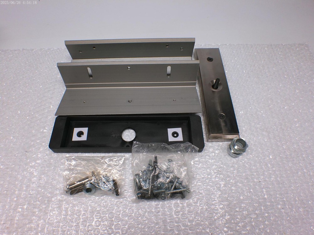 SCHLAGE M490G GATE LOCK NSMP