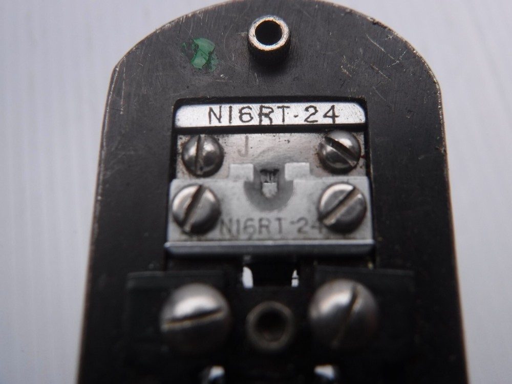 Burndy N16RT-24 Hand Crimp