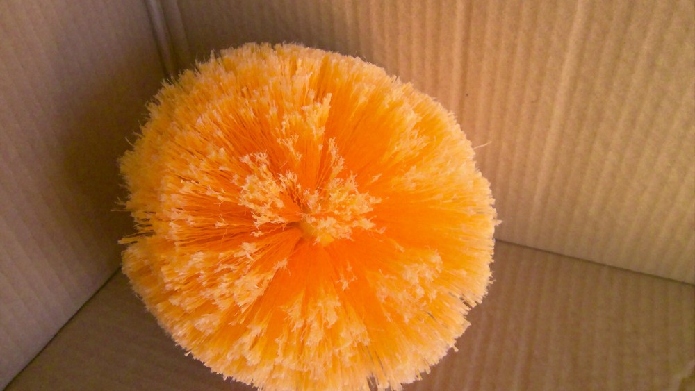 JT EATION Cobweb Duster Head # 1710YL Yellow Knocks Down Cobwebs Spiders Webs