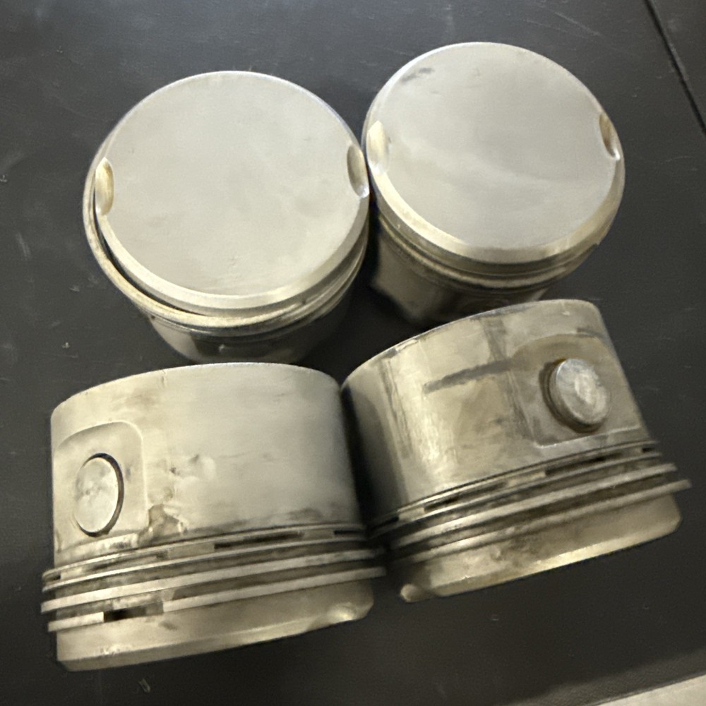 Continental A65 pistons