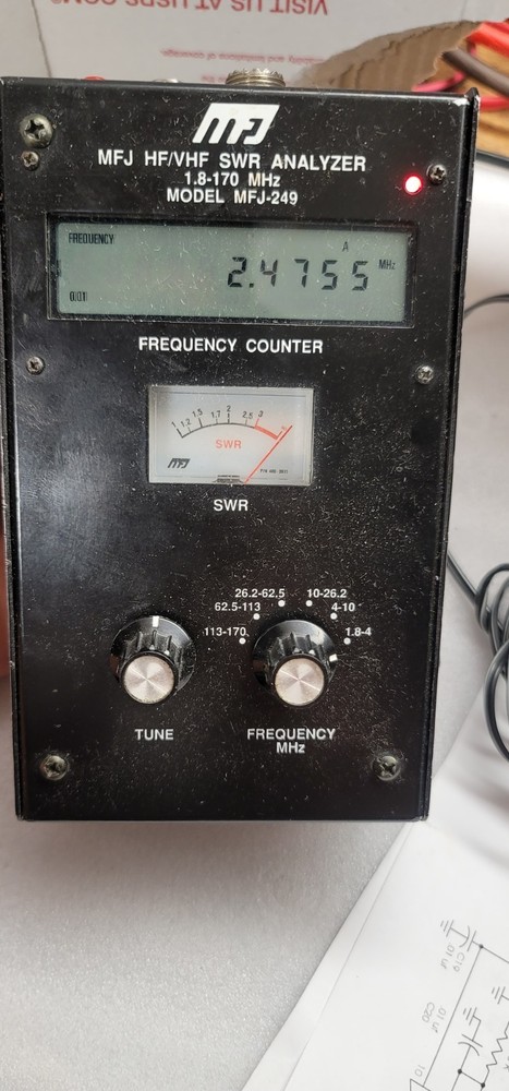 MFJ 249 HF VHF SWR ANALYZER