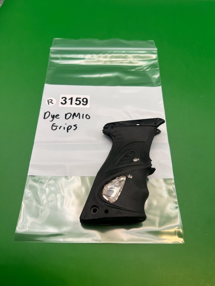 Dye DM10 Grips