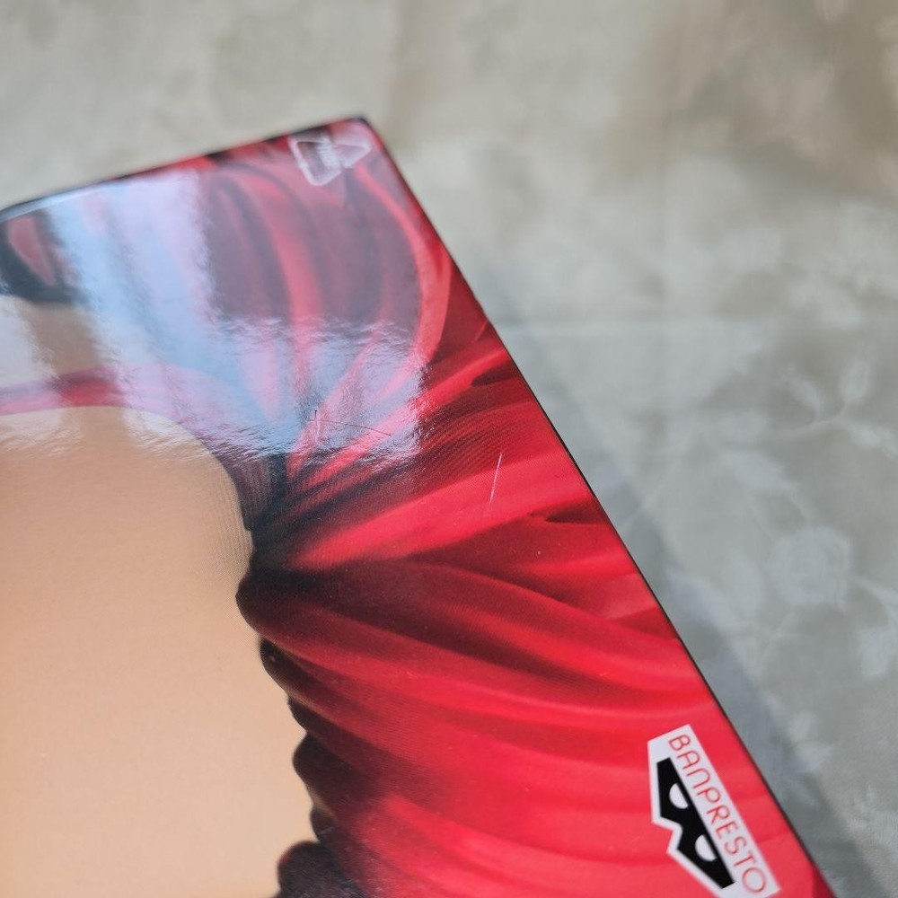 hide QPosket Figure A Normal Color