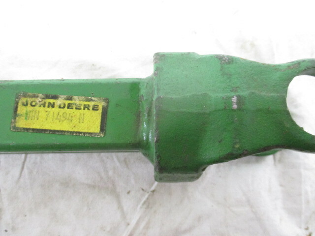 John Deere Yoke (AN71494)