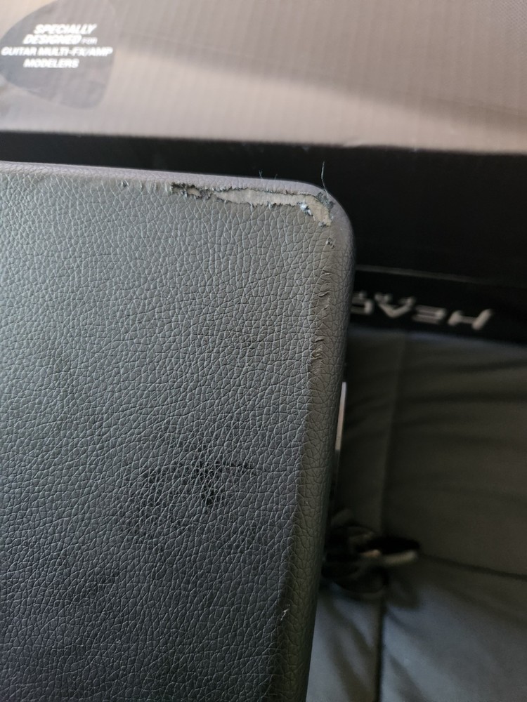 HeadRush FRFR Go 30W Full-Range Flat-Response Rechargeable Amp with Bluetooth