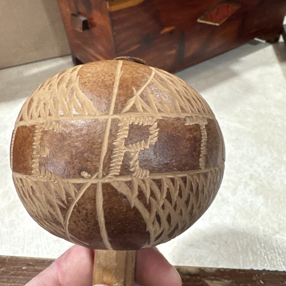 handmade maraca