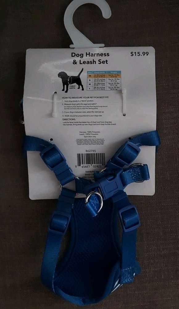 Buttons & Bones Celebrations Size X Small Dog Harness & Leash Set 10 Lbs