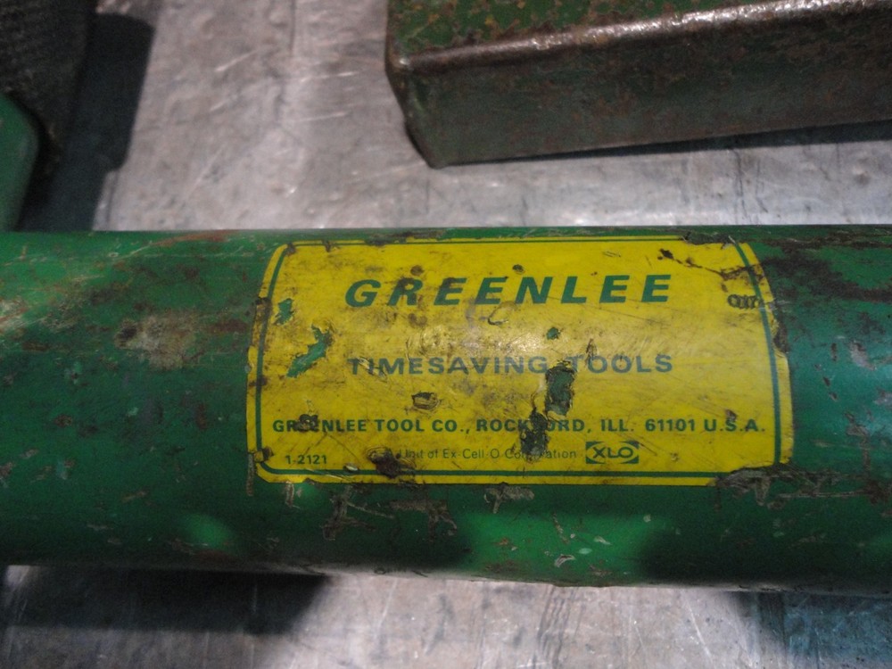 GREENLEE "SUPER" Tugger Cable Puller with all Hardware and Storage Box