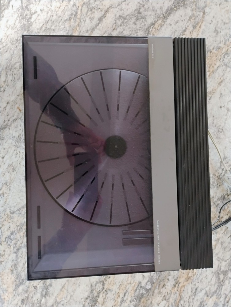 Bang & Olufsen Beogram TX 2 Turntable- works mostly, please read