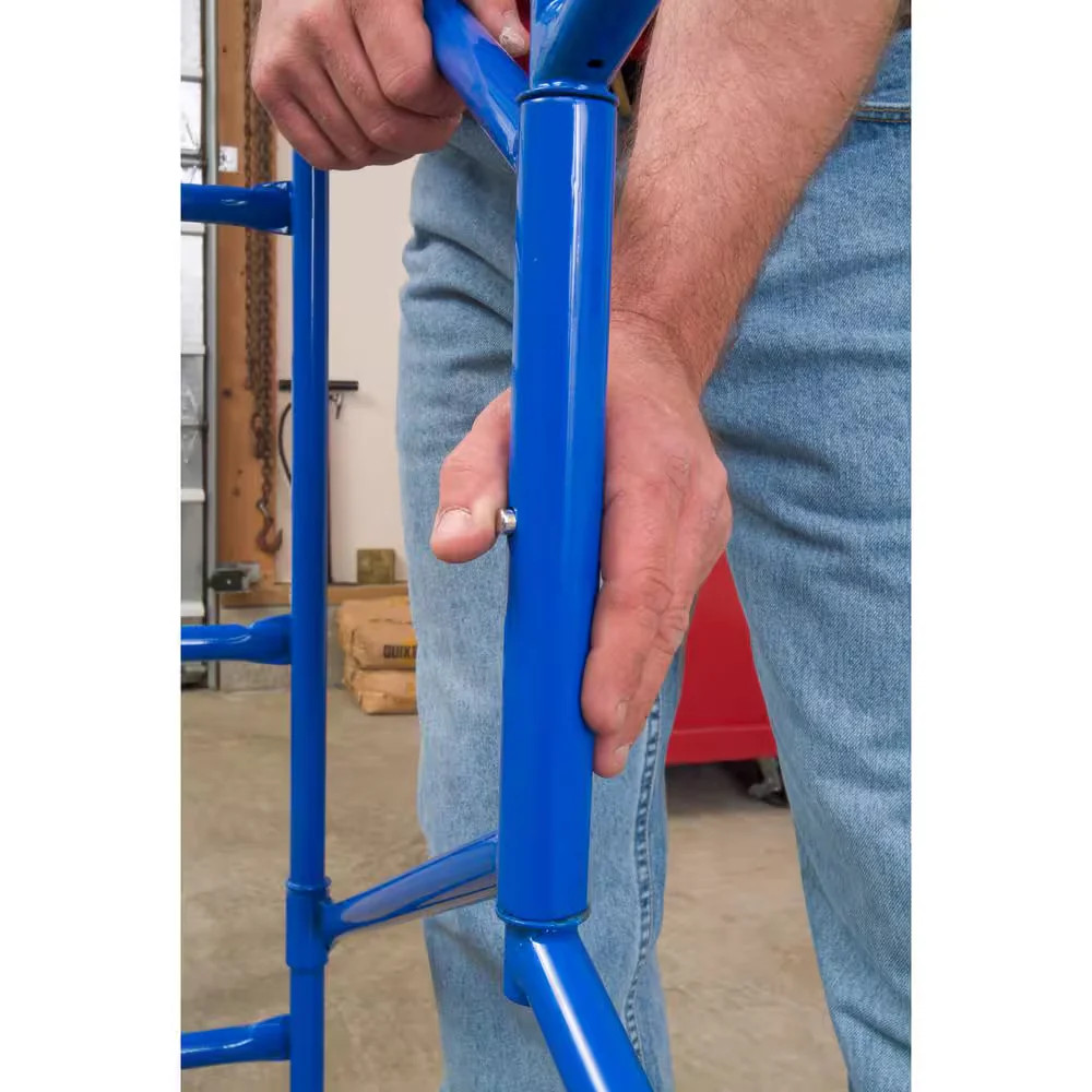 Werner 4ft Portable Rolling Scaffold 500lb Load Steel Work Platform PS48