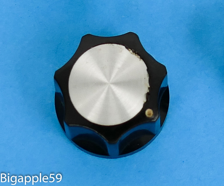 Drake TR-7 TR7 Transceiver R7 Receiver Small Control Knob Graded #2