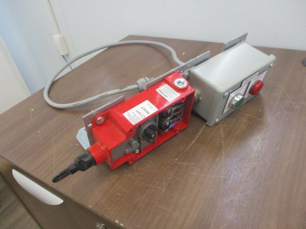 Honeywell Micro Switch Cable-Pull Switch 1CPSA2-F03 w/ Mounting Plate *No Front*