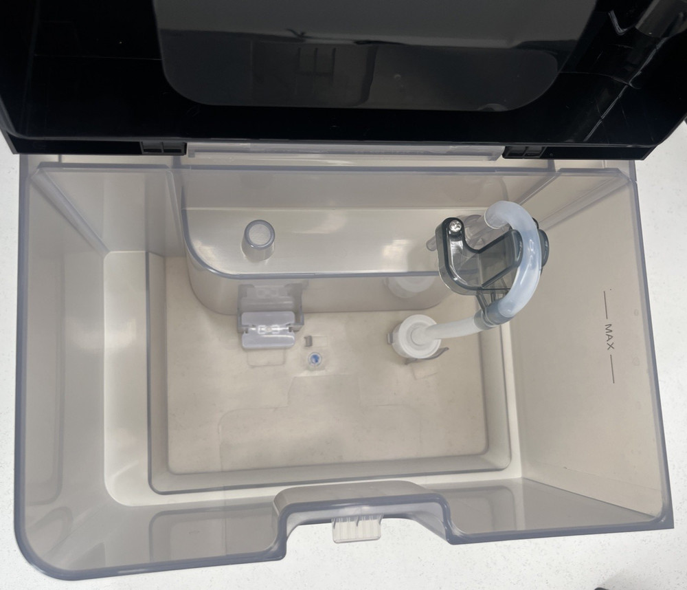 iRobot Roomba Plus 405 Combo robot + AutoWash Dock- Pre-Owned