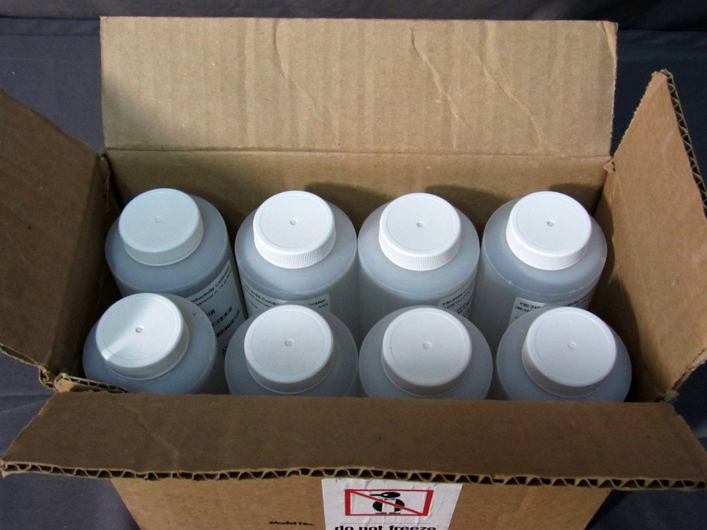 8 PCS; New YSI 3169 Conductivity Calibration Solution