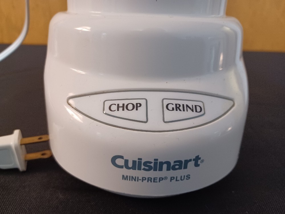 Cuisinart DLC-2A Food Chopper  Replacement Part Base Motor Only Works