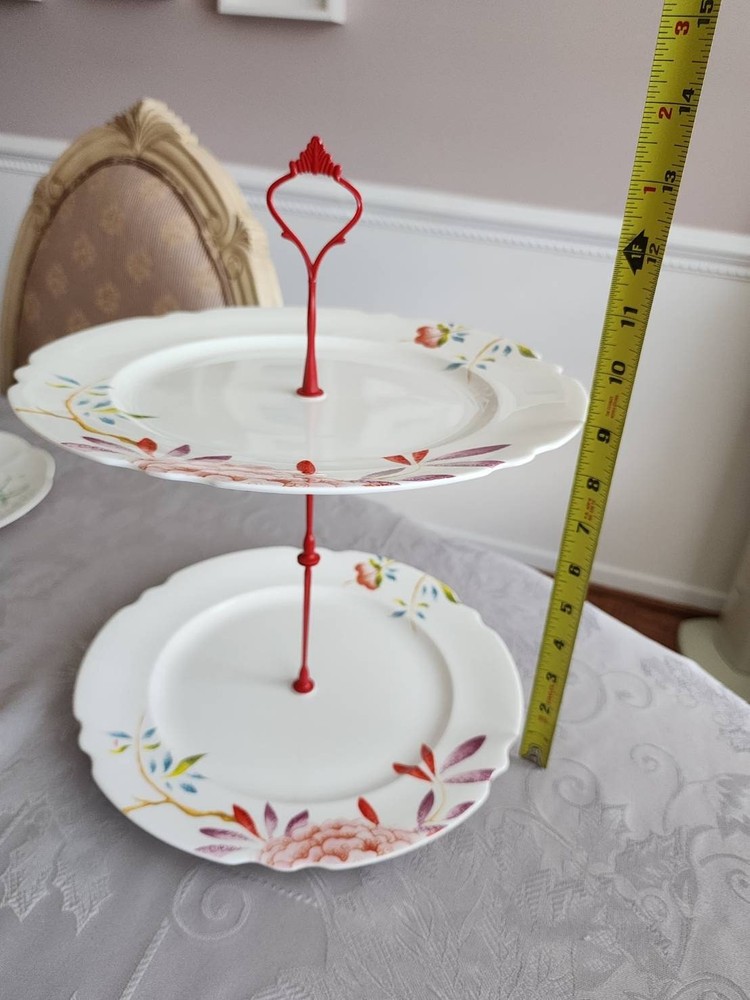 Spode Lucia 2 Tiered Serving Plate Serving Tray Dessert Stand