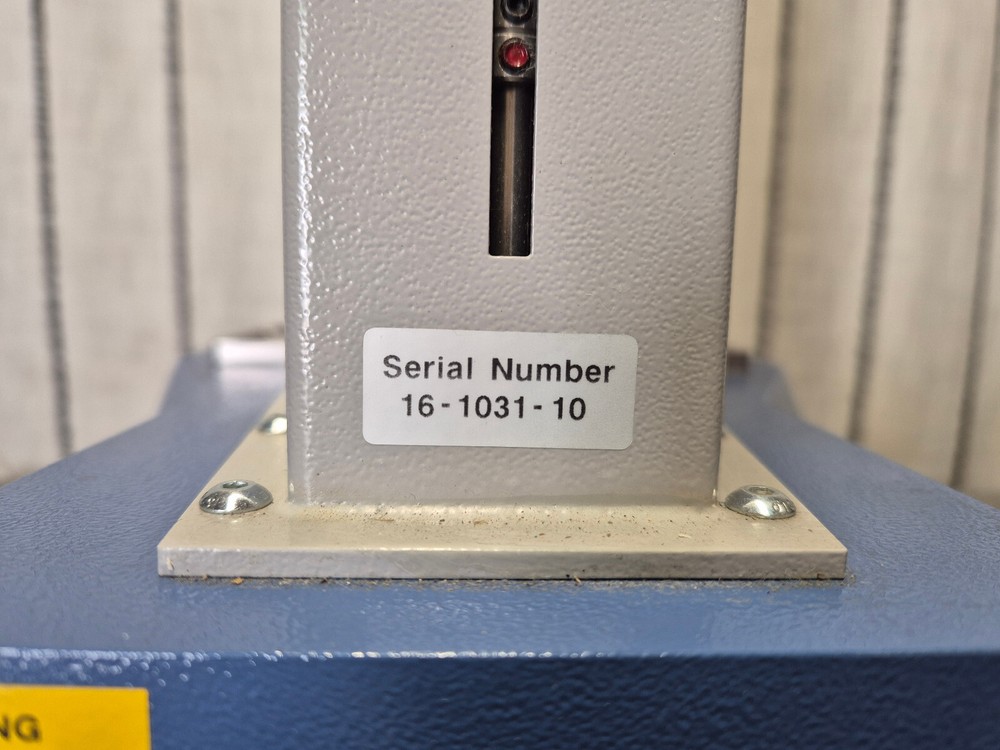 MECMESIN MuliTest 2.5-d Motorized digital test bench