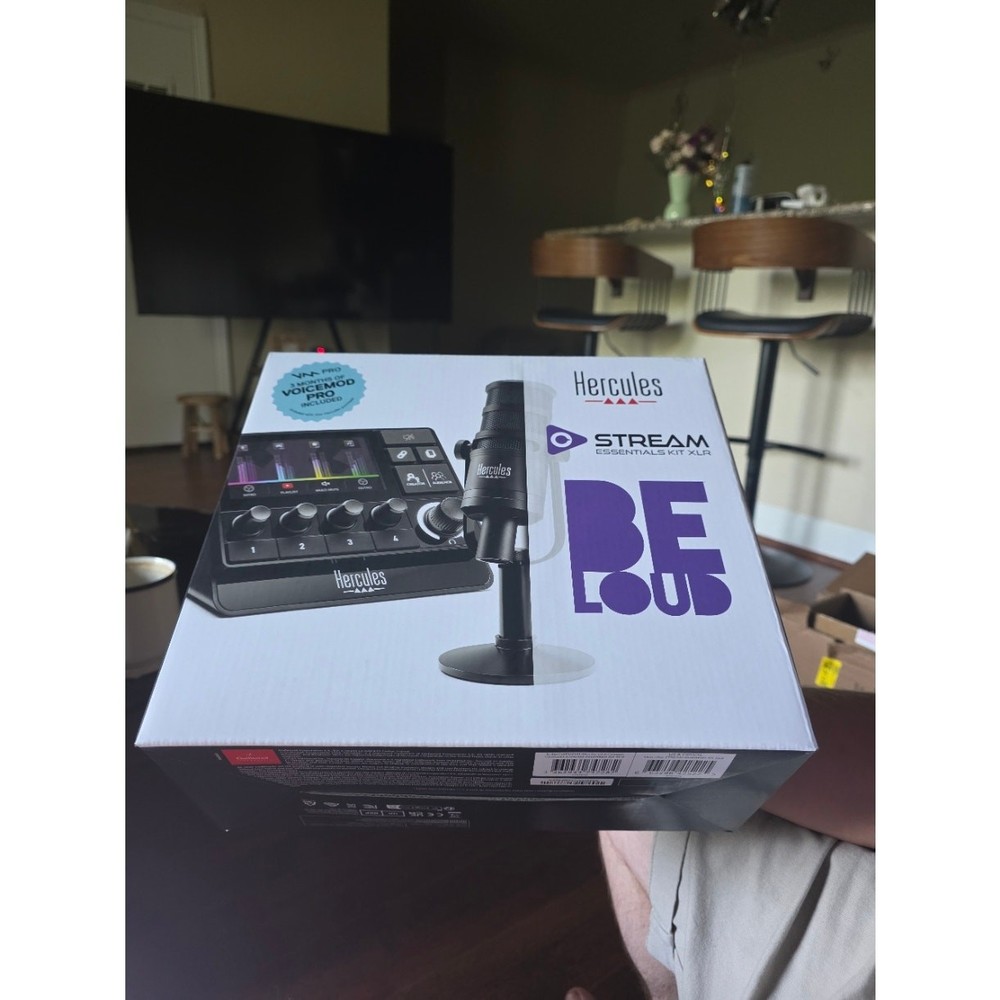 Hercules Stream Essentials Kit