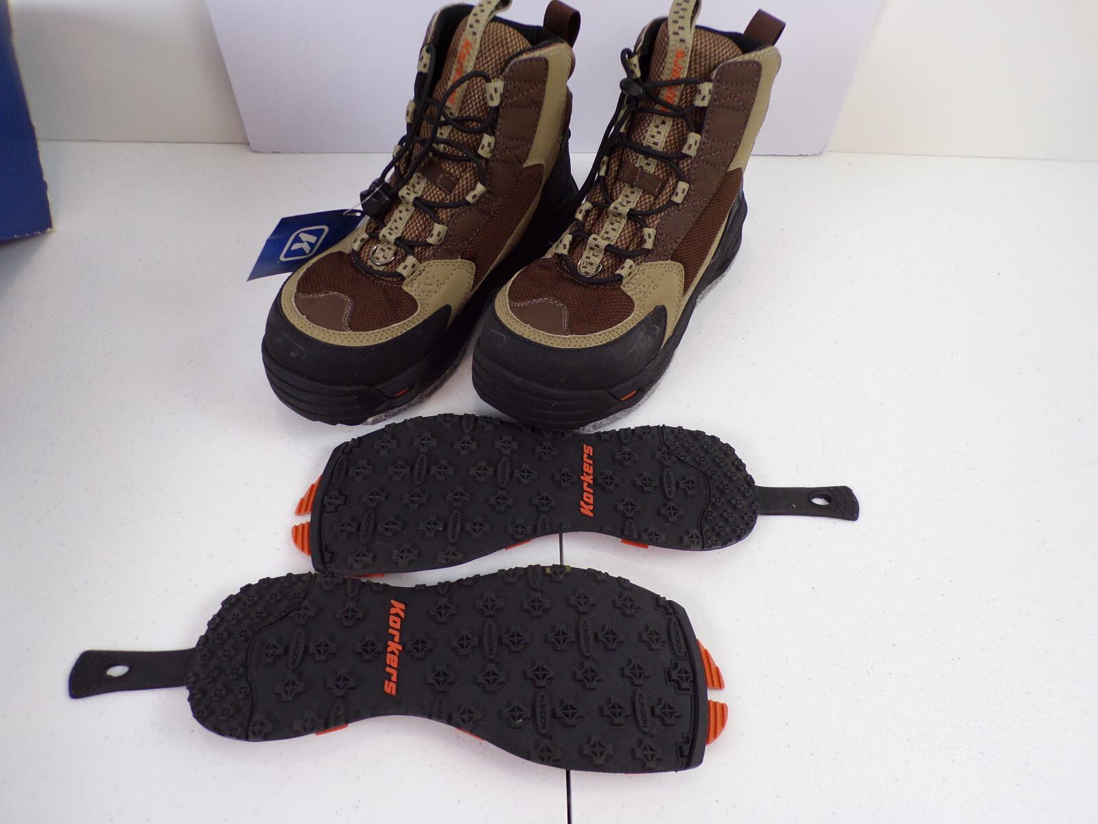 Korkers Greenback Wading Boots Fishing Felt & Kling-On, Men’s 7