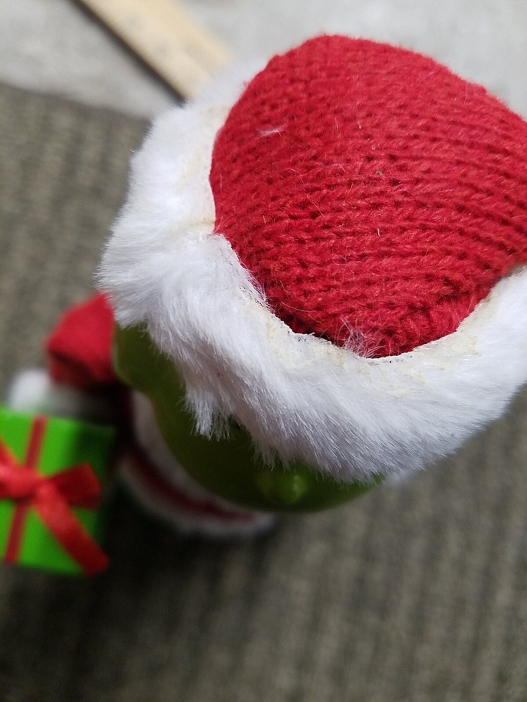 Read Description - Ruz Dr. Seuss Grinch Nutcracker, approx 10- 11 inches