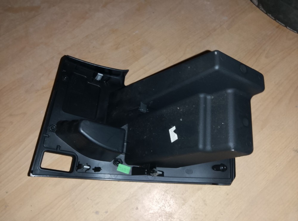 Peugeot 207 Storage Compartment 9656703477