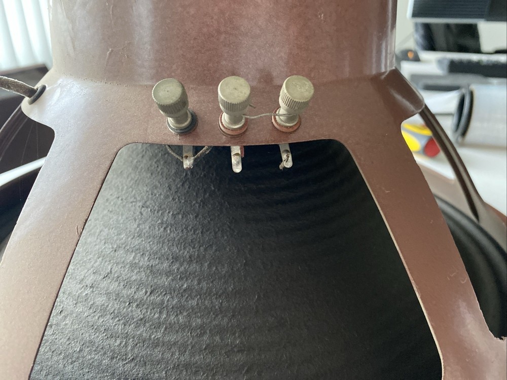 EV Electro Voice model 15TRXB speaker 15"