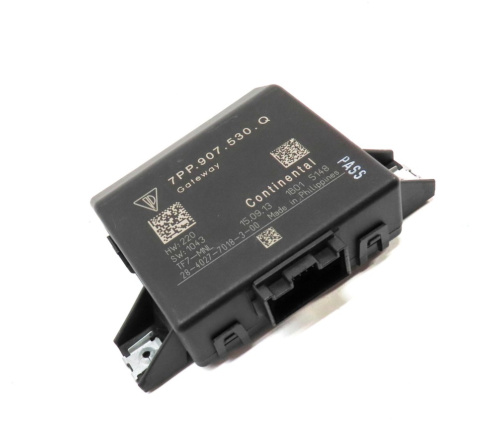 2014 PORSCHE CAYENNE (958) GATEWAY INTERFACE COMPUTER CONTROL MODULE