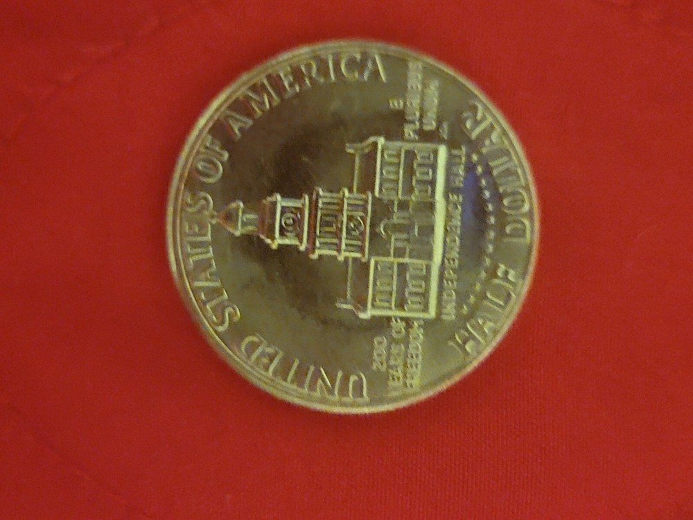 1976 D Kennedy Half Dollar Coin - circulated