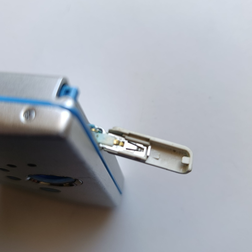 Sony MD Player Model MZ-E520 Light Blue and Silver Only Player Used