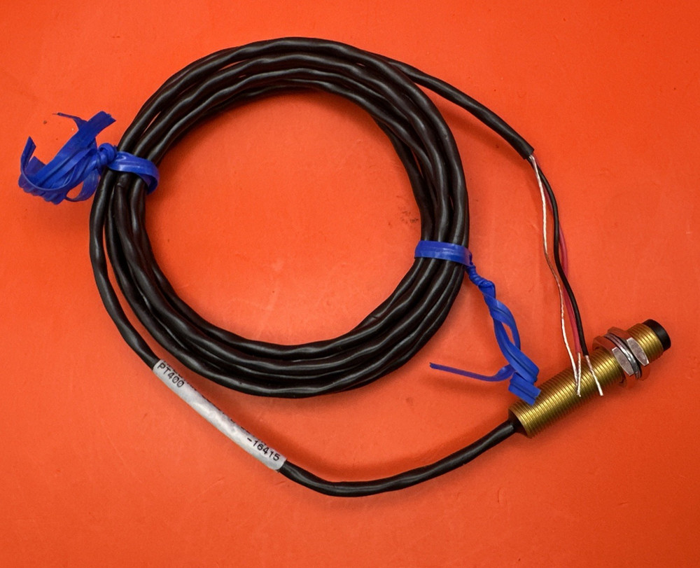 NEW - BANNER ENGINEERING PT400 / PT400 - IN BOX