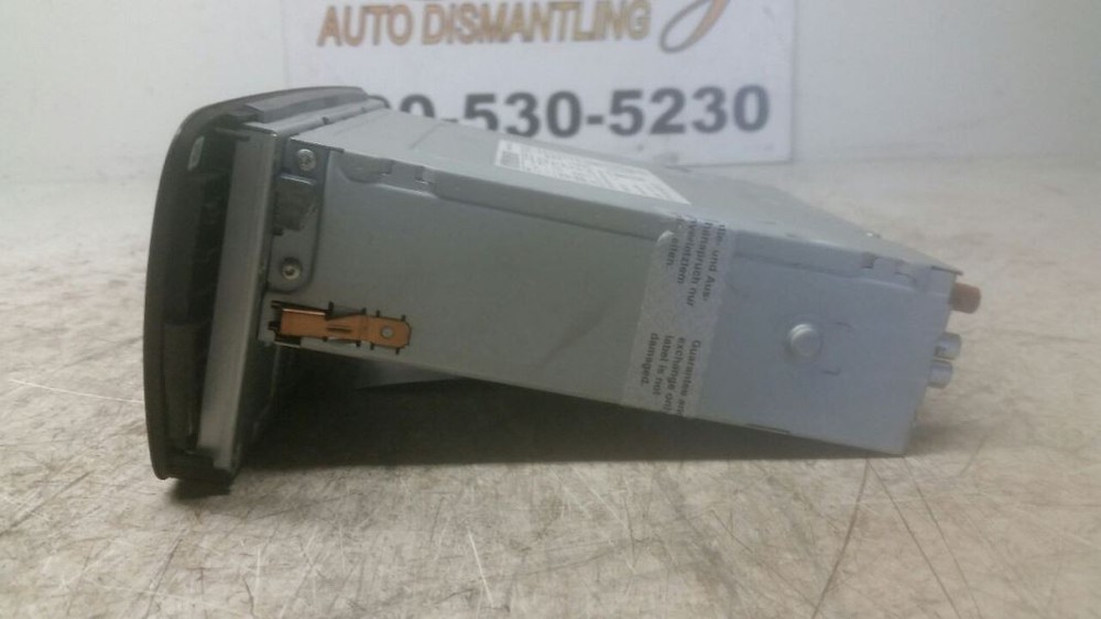 2016 Audi Q3 - Radio Command Unit Dash Mounted Controls - 8U1035187A - 270637