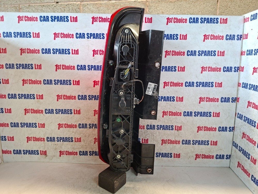 VAUXHALL COMBO MK3 D 2014 DRIVER SIDE REAR TAIL LIGHT TAIL LAMP