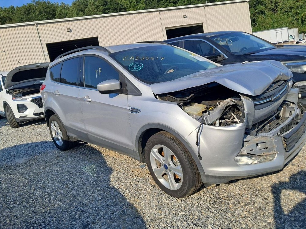 Fuse Box Engine Fits 13-16 ESCAPE 4789055