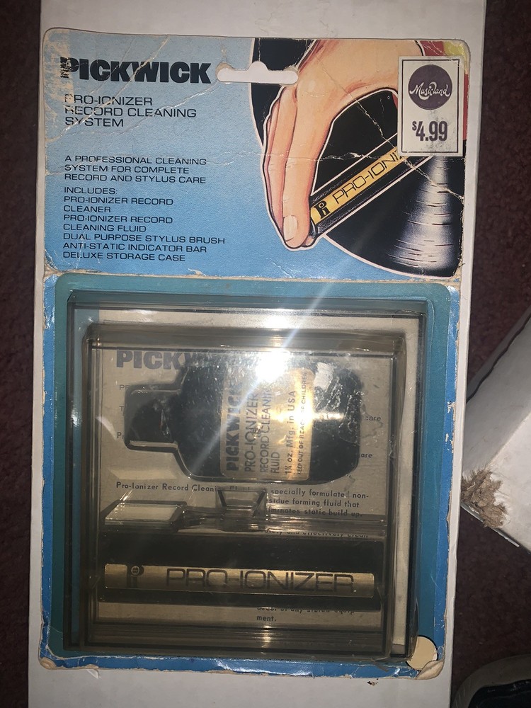 Pickwick Pro-Ionizer Record Cleaning System In Storage Case