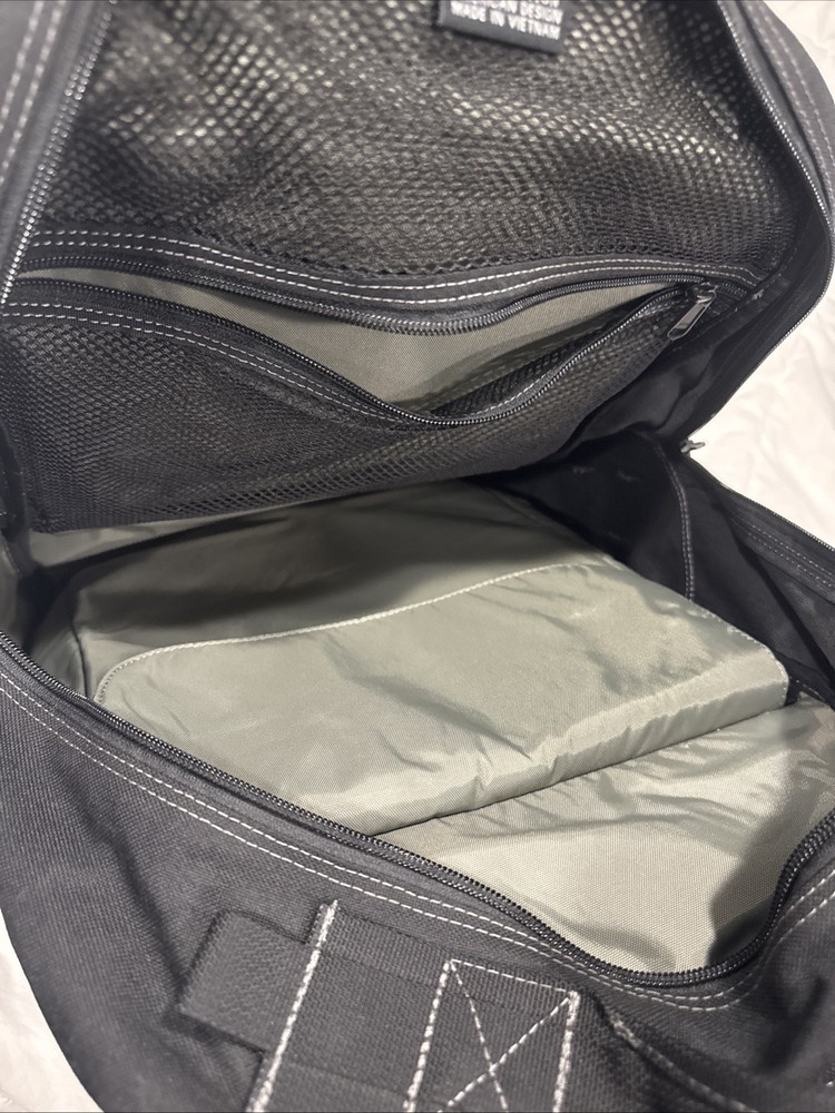 Maxpedition Black Tactical Backpack Nylon Multiple Compartments Bungee Cord Zip