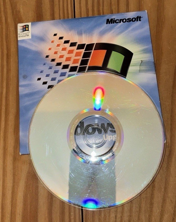 Microsoft Windows 98 Upgrade New Version 0398 Part X03-30200 - Tested