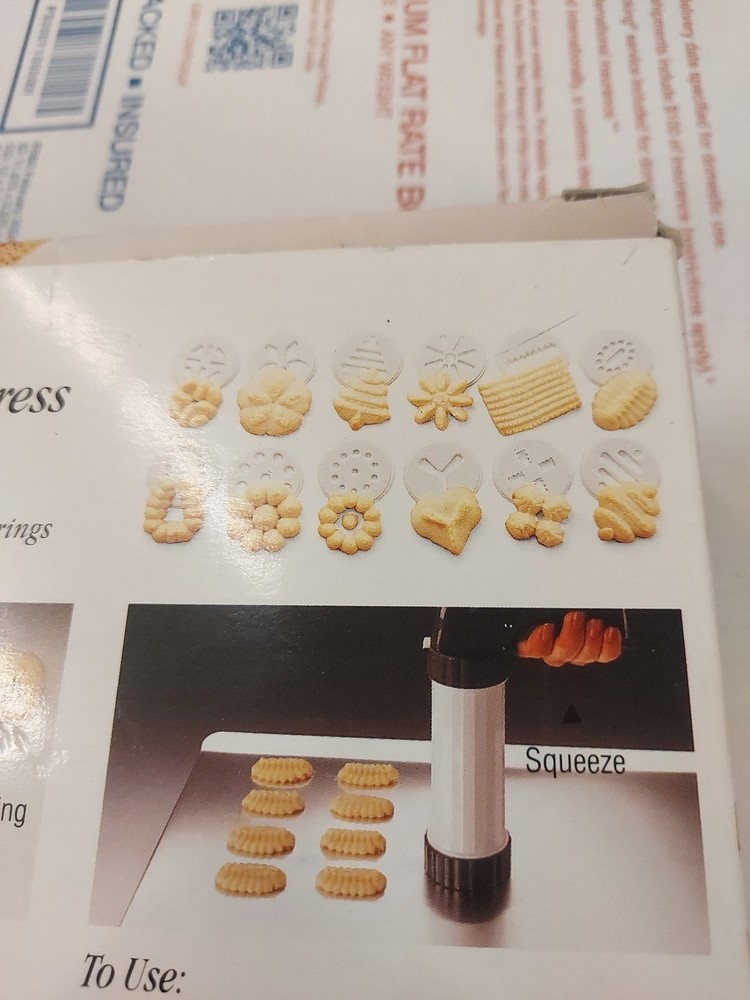 Wilton Spritz Cookie Press, w/Discs, Pre Owned
