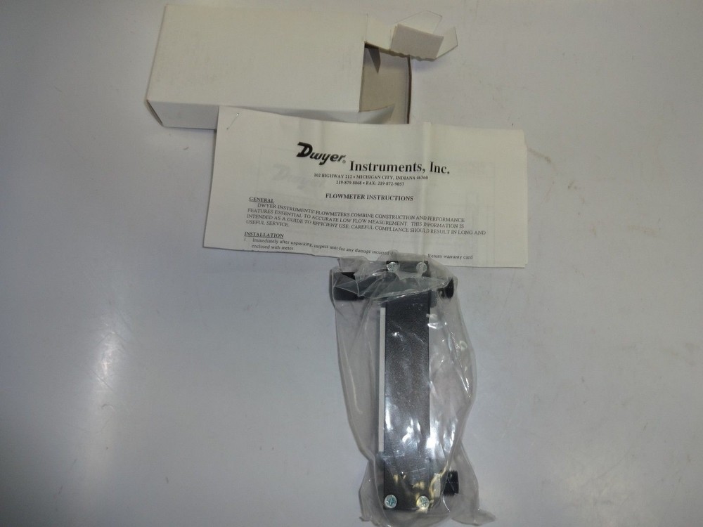 Dwyer DR10430 Flowmeter New
