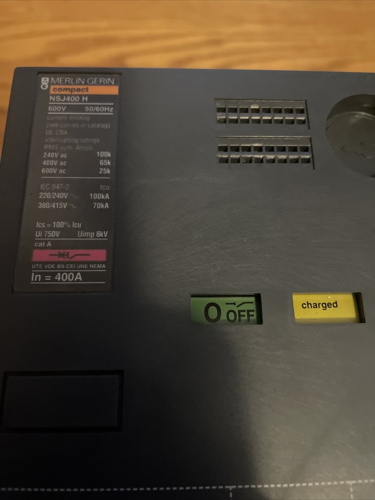 Merlin Gerin Compact NSJ400H 400A 3P 600V EO Circuit Breaker