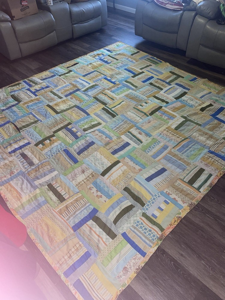 Handcrafted Patchwork Quilt Abstract Pattern Multicolor with Floral Backing