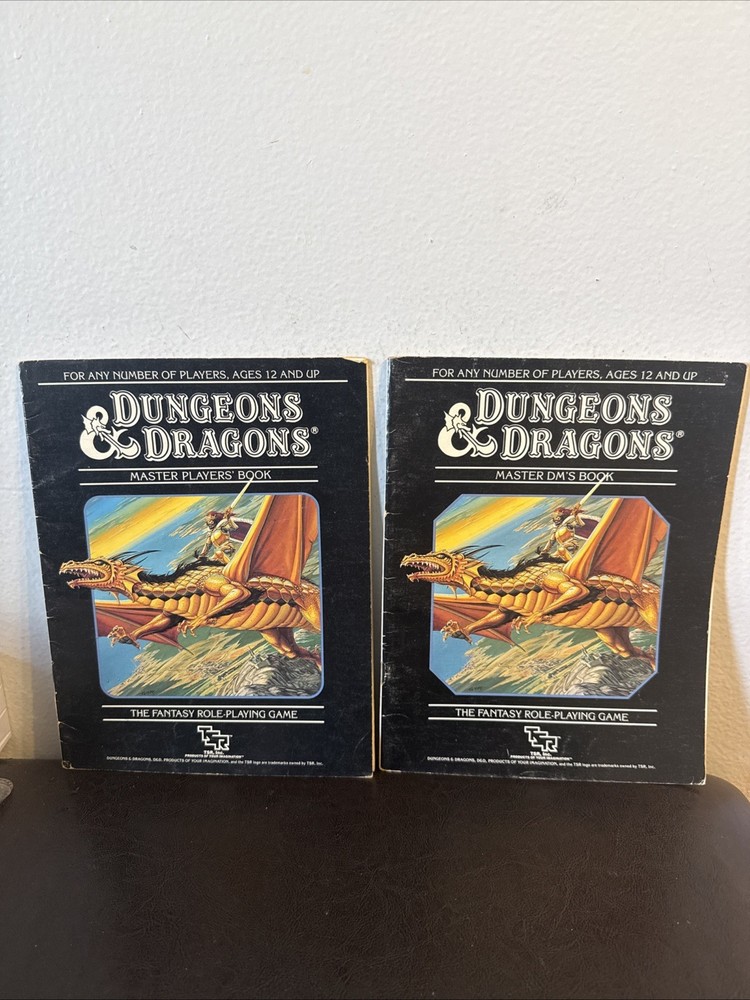 D&D - Dungeons & Dragons Master DM's and Master Players Books