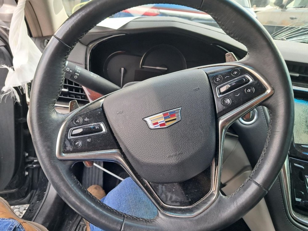 CTS 2019 Glove Box 4802630