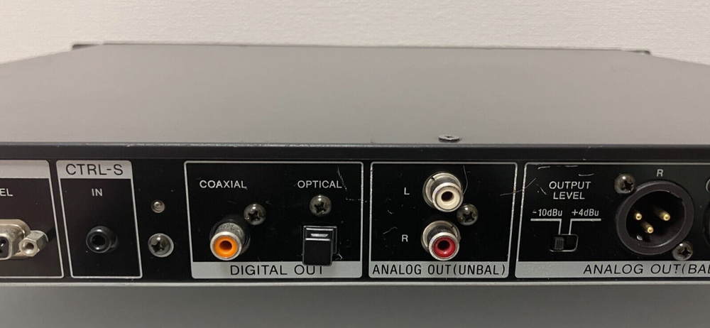 Sony CDP-D11 Compact Disc Player High Density Linear Converter Free Ship From JP