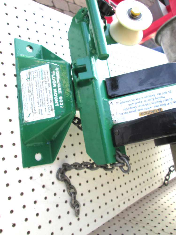 Greenlee 6001 Super Tugger Cable Puller 6500 lbs with floor mount Ready to pull