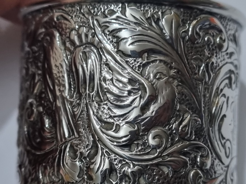 Edwardian Sheffield Solid Silver Repousse Floral & Birds Design Napkin Ring 1901