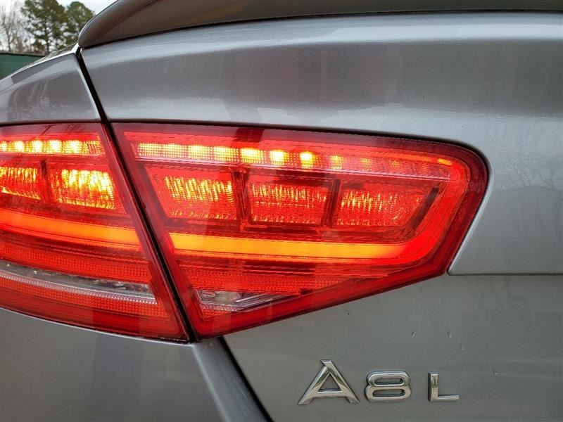 Headlight Ballast Module PN: 4H0907472B OEM 2012 Audi A8