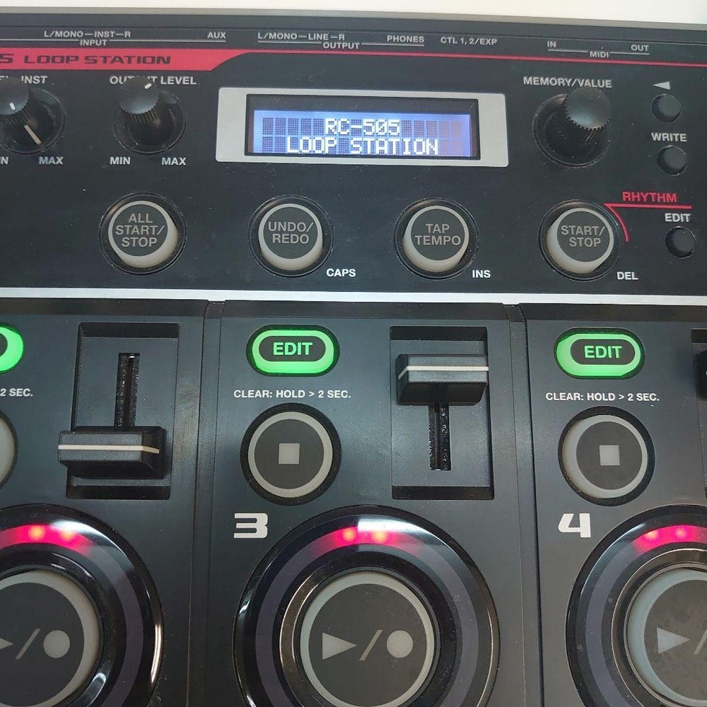 BOSS RC 505 loop station